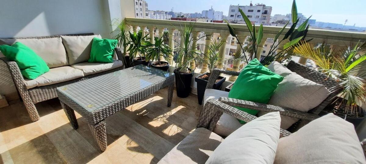 Grand Appartement De Luxe Vue Mer Casablanca Esterno foto